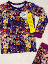 Load image into Gallery viewer, Haus of Mouse 2 piece Sleep Set with fold over feet
